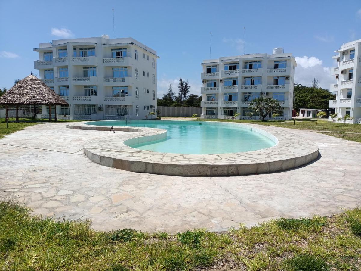 Havenhouse Kijani - 1 Bedroom Beach Apartment With Swimming Pool Malindi Exterior photo